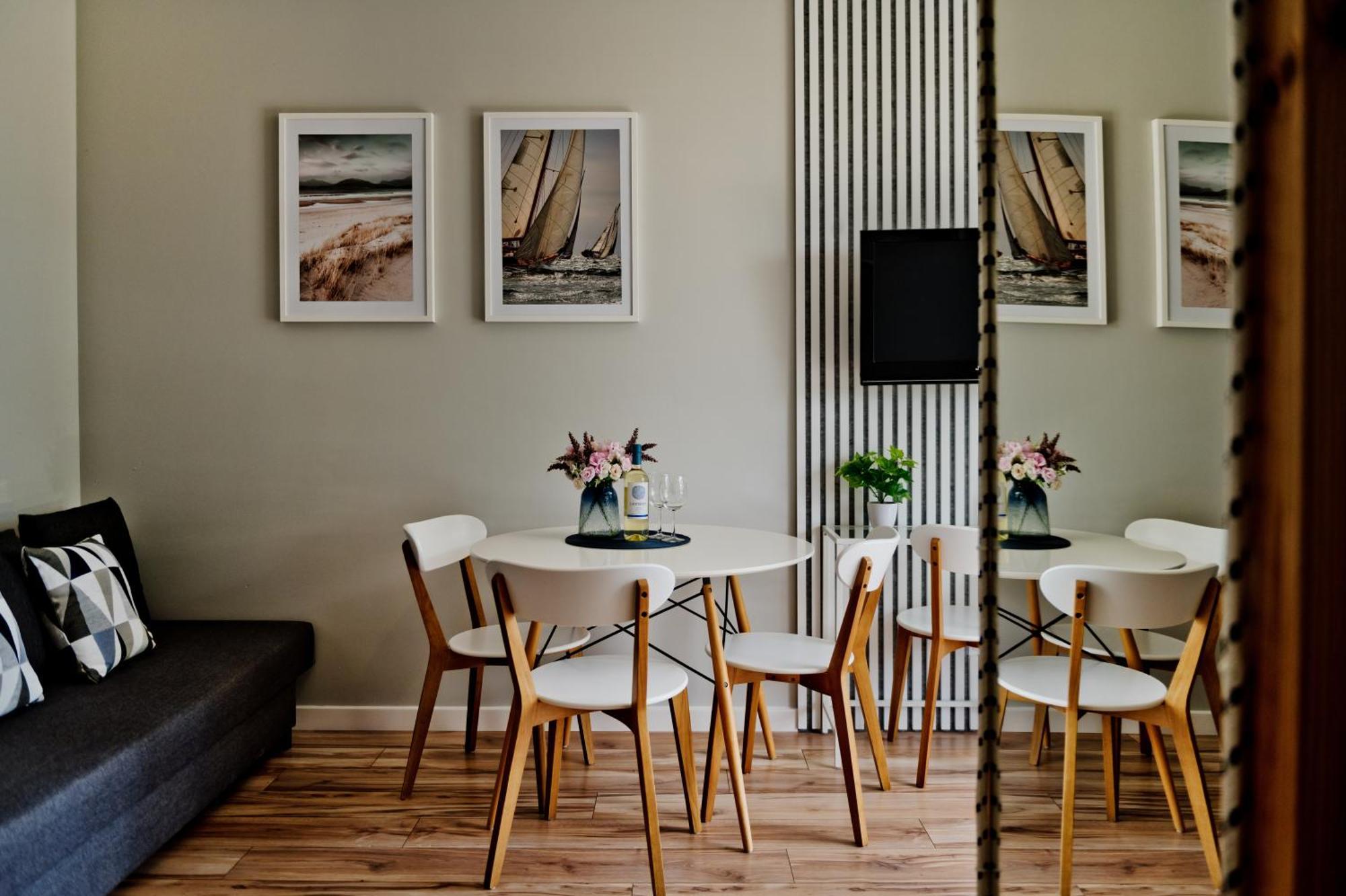 Blueapart Apartamenty Nexo Puck Exteriör bild