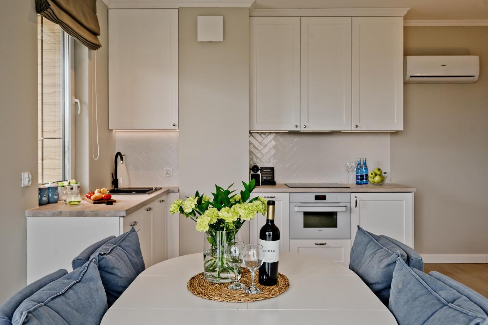 Blueapart Apartamenty Nexo Puck Exteriör bild