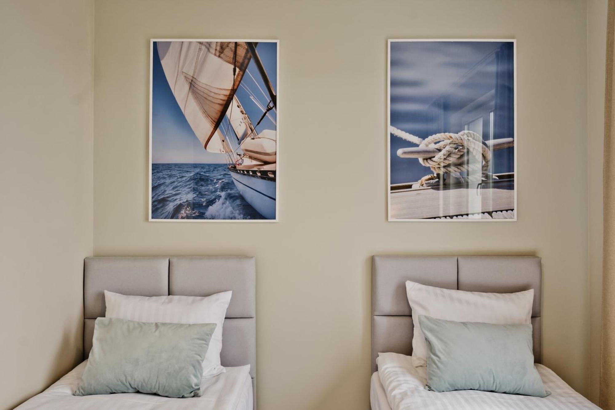 Blueapart Apartamenty Nexo Puck Exteriör bild
